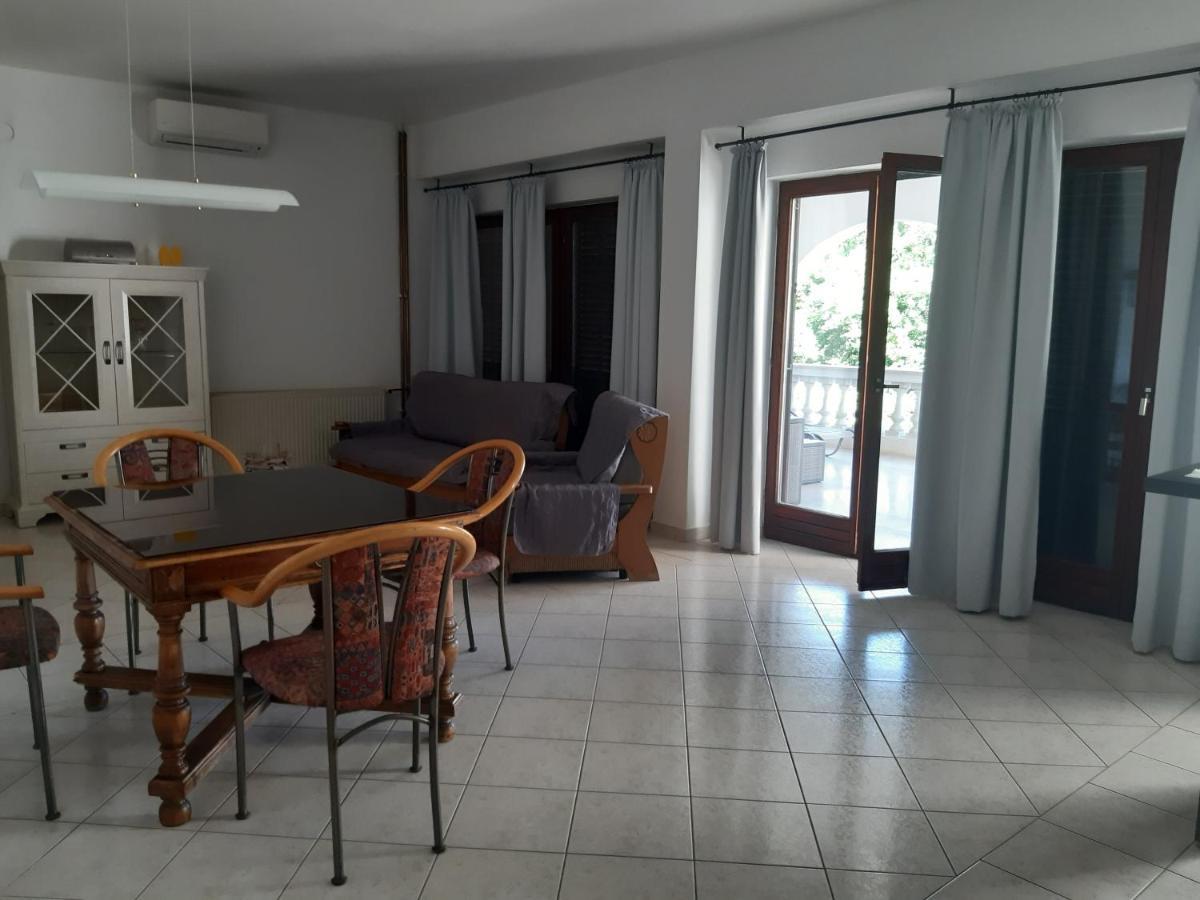 Opric Apartment Nevija E Natale מראה חיצוני תמונה
